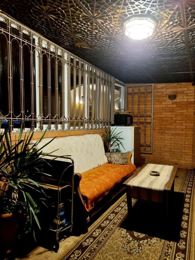 Polonia Tbilisi House Hotel Exterior photo